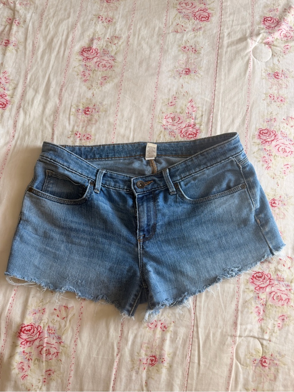 Sonoma Light Blue Denim Cutoff Shorts with Frayed Hem